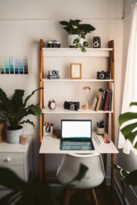 Read more about the article Setting Up Your Home Office for Personal and Professional Success